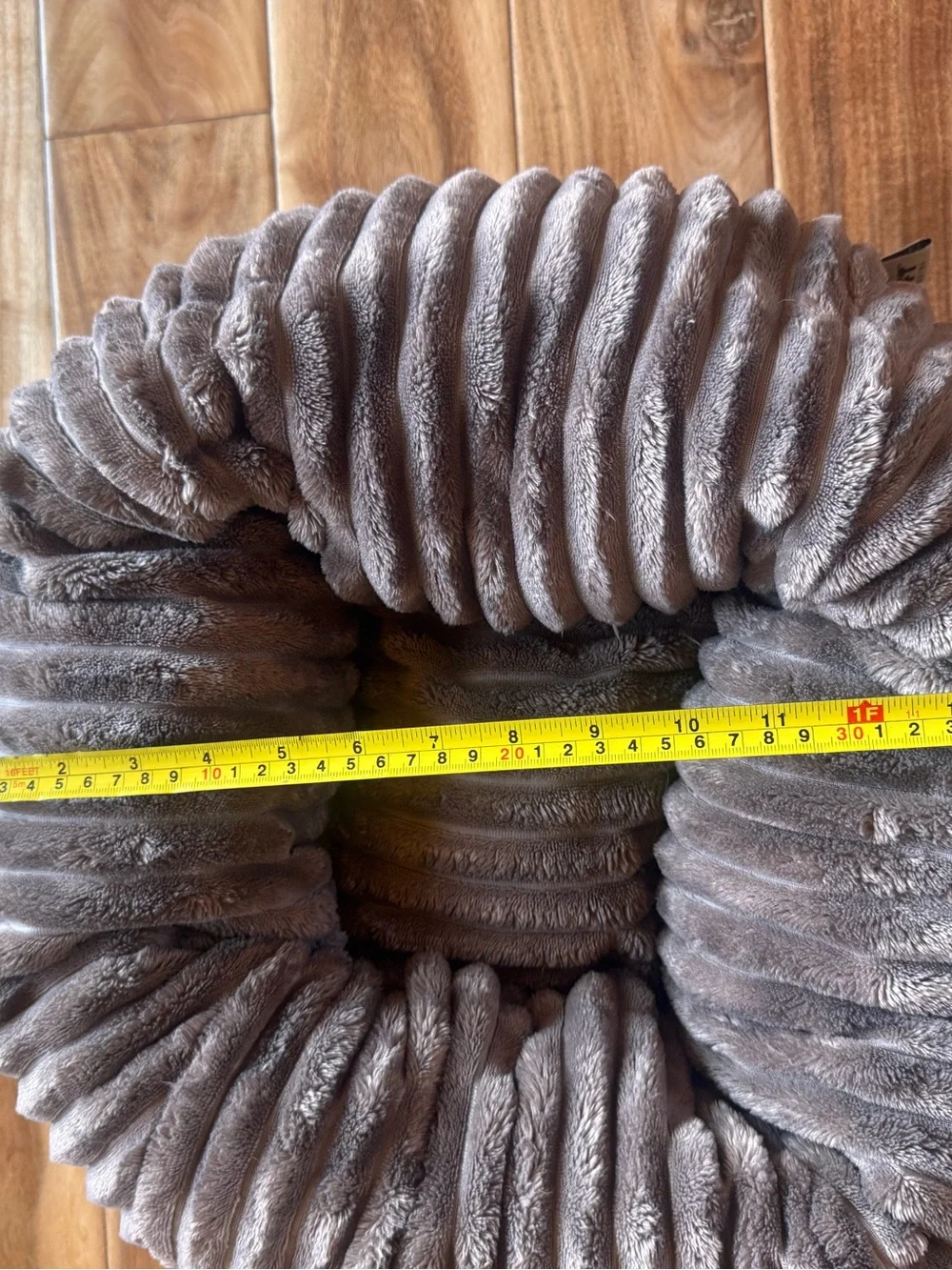 Stuft Cozy Ribbed Donut Dog or Cat Bed in Brown Taupe